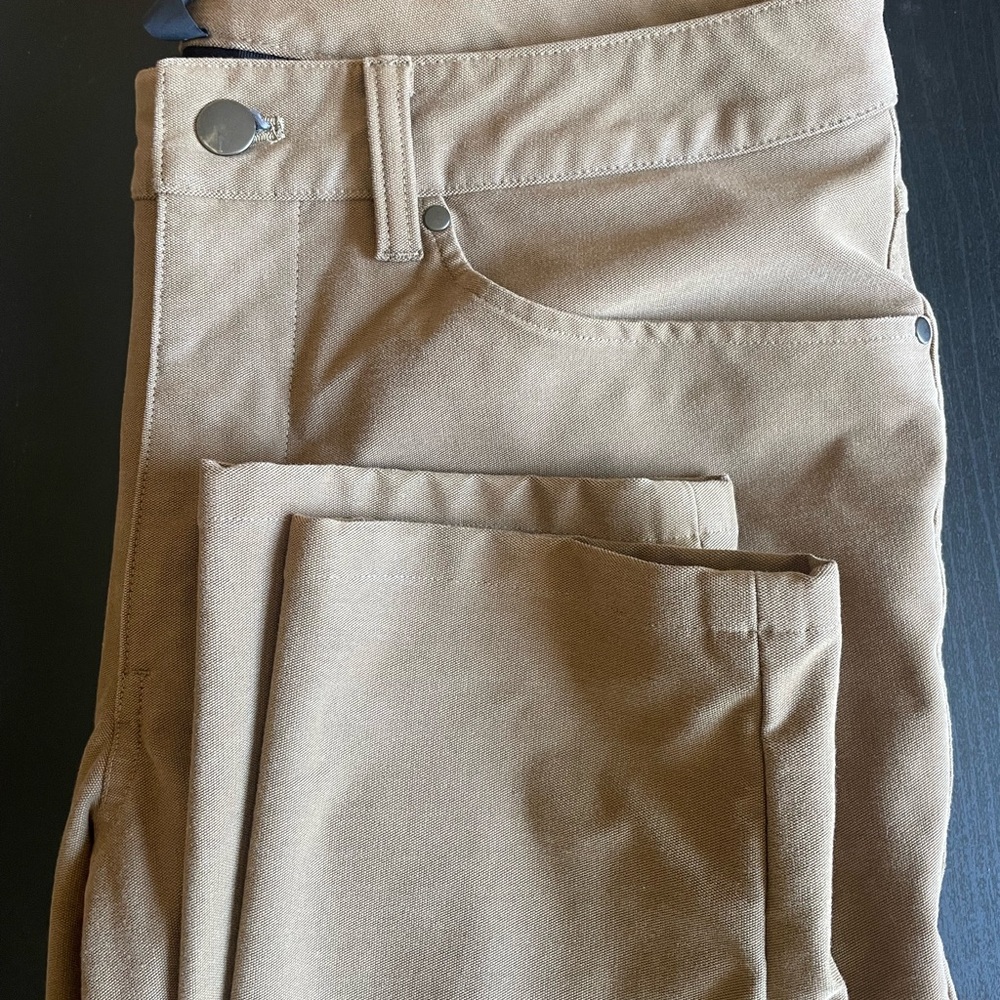 lululemon athletica Men's Khaki Chinos